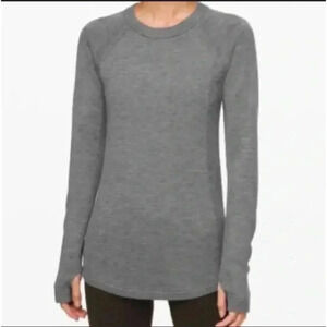 Lululemon Women's Gray‎ Pullover Sweater Size S Crew Neck Thumbholes